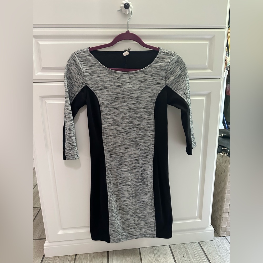 XS Color Block Long Sleeve Dress/Tunic Can be worn as is or w/Leggings for Fall